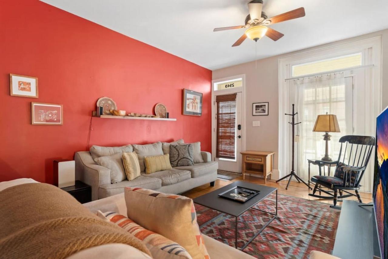 Ferienhaus Fairmount Neighborhood Gem *
